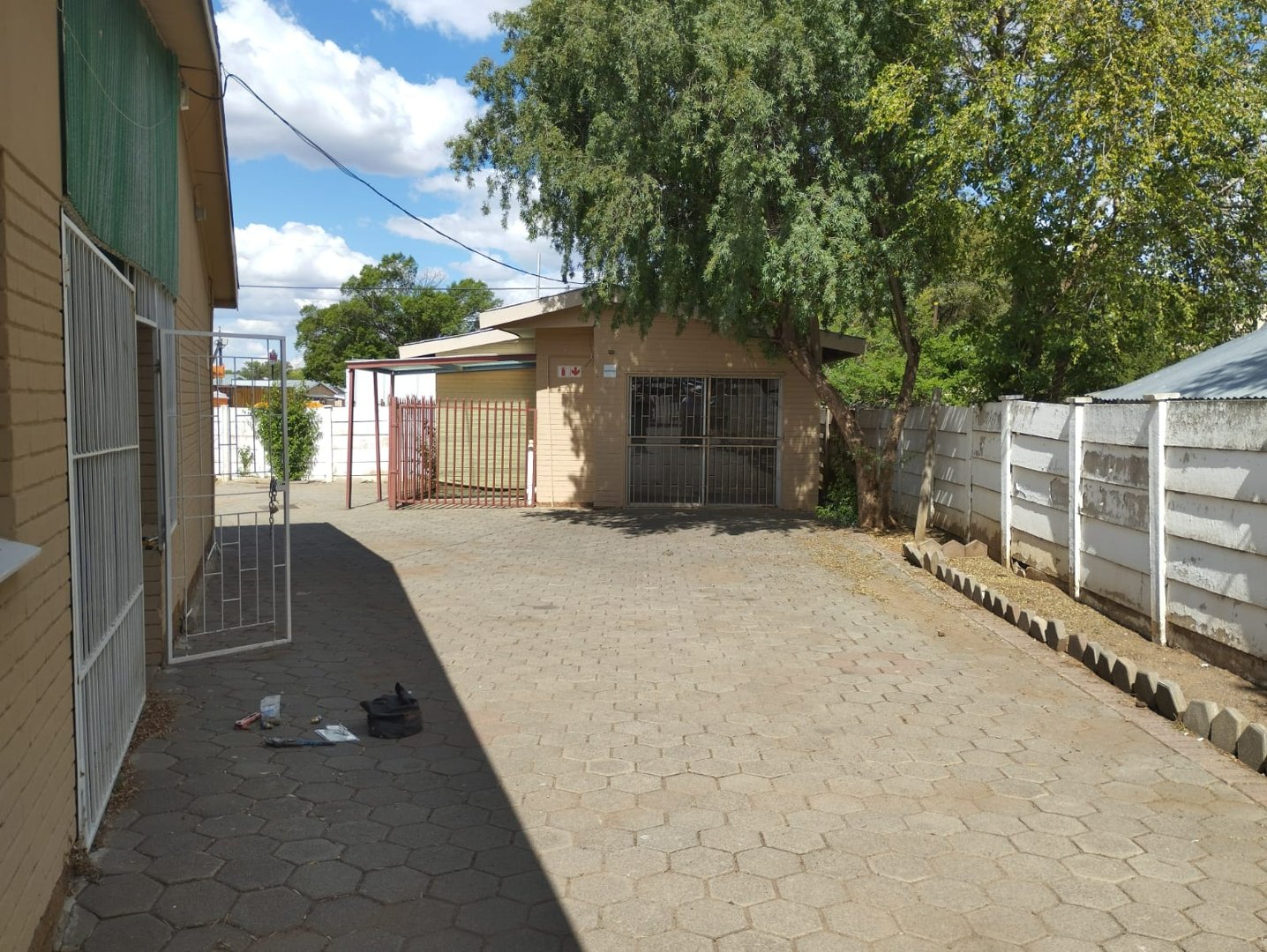 To Let commercial Property for Rent in Oranjesig Free State